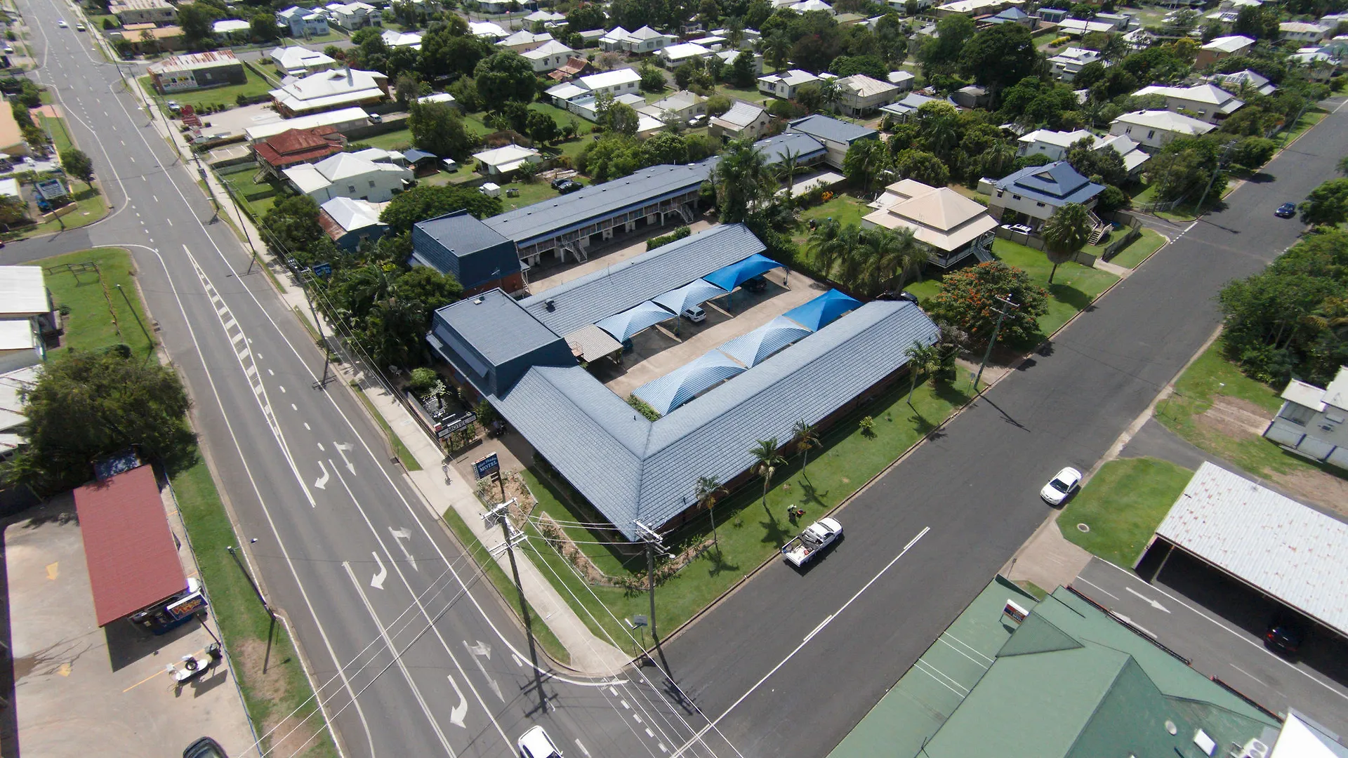 Blue Shades Motel Maryborough