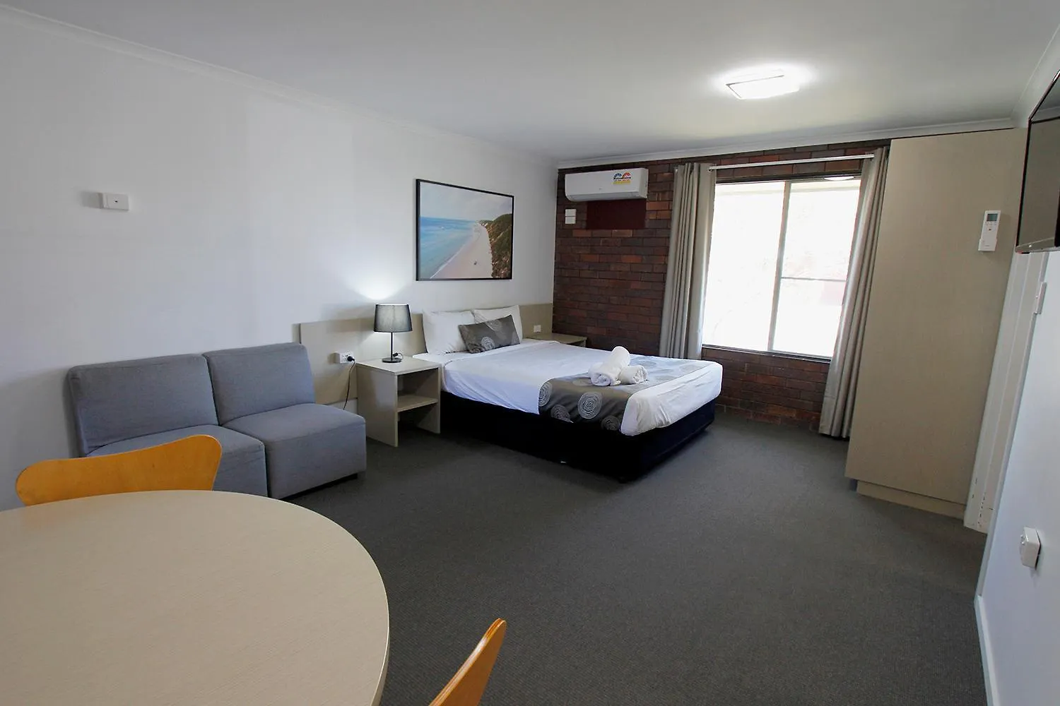 Blue Shades Motel Maryborough Australia